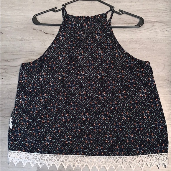 Rue21 Crop Top - Picture 3 of 6